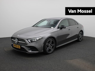 Mercedes-Benz A-klasse Limousine 180 AMG Line | Wordt Verwacht | Automaat | Achteruitrijcamera | Parkeersensoren | Sfeerverlichting | Stoelverwarming |
