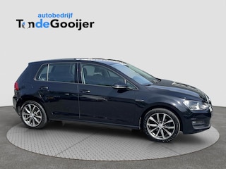 Volkswagen Golf 1.2 TSi Edition | CLIMA | 17" | PDC | TREKHAAK |