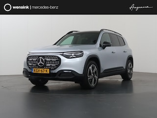 Mercedes-Benz GLB 250+ Business Solution Luxury 85.5 kWh | Panoramadak | Trekhaak | 3e zitrij | Premium pakket | Night Pakket |