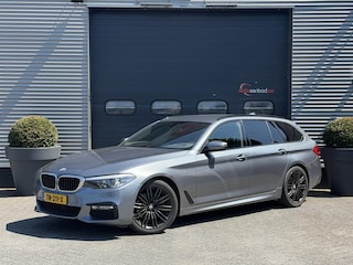 BMW 5-serie Touring 520d Executive M-Sport | Camera | Harmon Kardon | Navigatie | Elektrische Achterklep | 19 Inch Lichtmetalen Velgen |