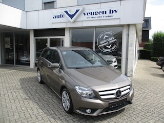 Mercedes-Benz B 200 156PK 7G-DCT / GROOT SCHERM NAVI