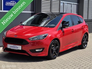 Ford Focus 1.5 EcoBoost 150pk ST-Line Red Edition distributie nw.