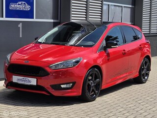 Ford Focus 1.5 EcoBoost 150pk ST-Line Red Edition distributie nw.