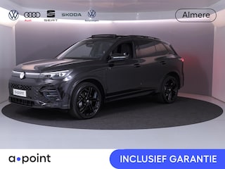 Volkswagen Tiguan 1.5 eHybrid R-Line Edition 204 pk Automaat (DSG) | Verlengde garantie | Navigatie | Panoramadak | Trekhaak (wegklapbaar) | Parkeersensoren (Park assist) | Rondomzicht camera | R-Line |