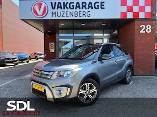 Suzuki Vitara 1.6 High Executive // SCHUIF-KANTELDAK // ADAPT. CRUISE // KEYLESS // CAMERA+SENSOREN // STOELVERWARMING //