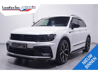Volkswagen Tiguan 1.5 TSI ACT Highline Business R NAP 2e eigen. 2xR-Line Navigatie APPLE-Carplay 21"-lmv PDC v+a Panodak inparkeerhulp DAB ontvangst LED-verlichting stoelverwarming side-steps