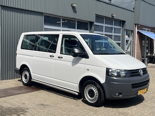 Volkswagen Transporter Kombi 2.0 TDI DSG Automaat L1H1 BTW en BPM vrij Airco Cruise control Marge Trekhaak PDC 1e eigenaar Ideaal voor ombouw naar camper Euro 5