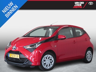 Toyota Aygo 1.0 VVT-i x-play Automaat Airco AppleCarplay