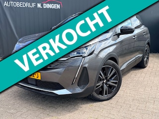 Peugeot 3008 1.6 HYbrid 225 GT Black pack Massage 360 focal