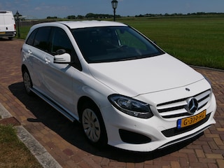 Mercedes-Benz B-klasse 220 d Ambition AUT 2020