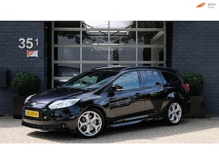 Ford Focus Wagon 2.0 EcoBoost ST-3 Cruise|Leder|Navi|Led&Xenon