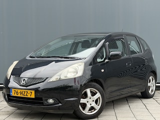 Honda Jazz BWJ 2009 | 1.2 90PK Trend | TREKHAAK | AIRCO | EL PAKKET | LICHTMETAAL |