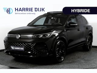 Volkswagen Tiguan 1.5 eHybrid R-Line Edition 272 PK | Black Style | 15 inch Navi | Elek. Trekhaak | IQ Light | S/K-Panodak | Dig. Cockpit | Adapt. Cruise | Stoel-+Stuurverw. | 360 Camera | NAV + App. Connect | ECC | Elek. Klep | LM 20" | 4107