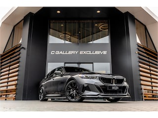 BMW 530e M Sport Edition - Maxton Bodykit | Panorama | H&K | Stoelkoeling | Memory