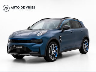 Lynk & Co 01 1.5 Plug-in Hybrid 262pk | Panoramadak | Navigatie | 360 Camera