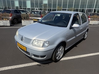 Volkswagen Polo 1.4-16V Trendline