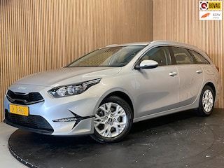 Kia Ceed Sportswagon 1.0 T-GDi DynamicPlusLine|120PK|1/2 LEDER|ANDROID/CARPLAY|CAMERA|CRUISE+CLIMATE|PARKEERSENSOREN|IN.BTW|1e EIG