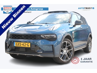 Lynk & Co 01 1.5 | incl. 12 maanden garantie | Black pack | 360 Camera | Virtuele cockpit | Ambiance verlichting | Stoelverwarming | 20 inch velgen | LED koplampen | Adaptieve cruise control | Hoge instap | Plug in hybride