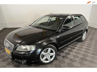 Audi A3 Sportback 2.0 FSI Attraction AIRCO 2 X SLEUTELS