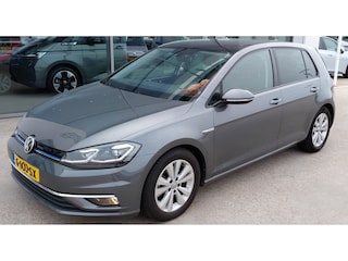 Volkswagen Golf 1.5 TSI Comfortline Business