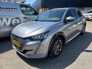 Peugeot 208 EV Allure Pack 50 kWh | Achteruitrijcamera | Climate Control | Navigatie | Apple Carplay & Android Auto | !!