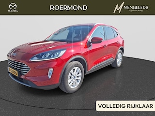 Ford Kuga 2.5 PHEV Titanium | NL-Auto | Navigatie | Camera | Cruise Control | Stuurwiel en Stoel Verwarming | LM-velgen | Elektrisch Wegklapbare Trekhaak | 1e Eigenaar