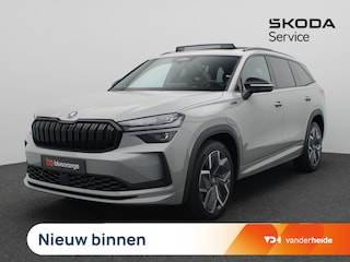 Skoda Kodiaq 1.5 TSI PHEV Sportline Business 204PK DSG Panoramadak, Trekhaak, 20" LM Velgen, Stoelverwarming, Keyless, Canton Audio, Virtual cockpit, Navi, Side Assist, Memorystoel, Achteruitrijcamera, Full LED Matrix Koplampen