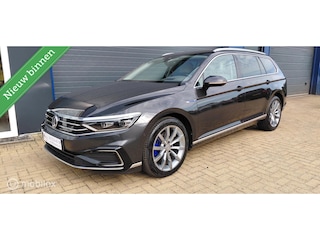Volkswagen Passat Variant 1.4 TSI PHEV GTE , Leer,Trekhaak,Led