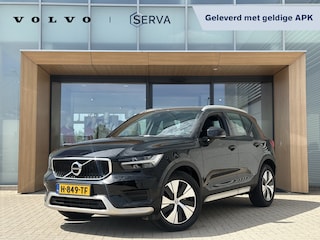 Volvo XC40 T4 Momentum Pro