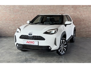 Toyota Yaris Cross 1.5 Hybrid Team D. Winter Pakket / Safety Pakket / Trekhaak Afneembaar  / PDC voor-achter / Carplay / Elc Achterklep