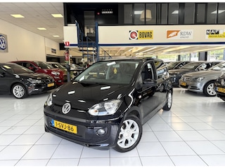 Volkswagen Up 1.0 groove up! BlM Bovag Garantie Panoramadak