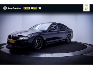 BMW 530e M-SPORT High Executive SCHUIFDAK | HARMAN KARDON | HEAD UP | CAMERA | ALCANTARA | STOELVERW | CARPLAY | LMV 19''