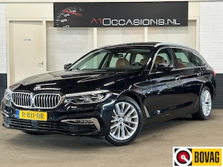 BMW 5-serie Touring 530i xDrive High Executive PANO + LEDER