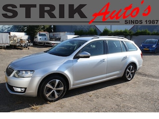Skoda Octavia Combi 1.6 TDI EURO 6 NETTO EXPORT € 4249,- ENGINE DEFECT - Ambition Businessline - NAVIGATIE - TREKHAAK