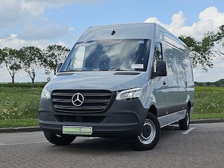 Mercedes-Benz Sprinter 315 L3H2 Maxi LED Mbux!