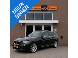 BMW X1 sDrive20i High Executive | Navigatie | Cruise Control | Stoelverwarming | Schuif / kantel dak |