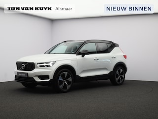 Volvo XC40 1.5 T4 Recharge R-Design / Leder / Stoel- + Stuurwielverwarming / Achteruitrijcamera / Cruise Control /