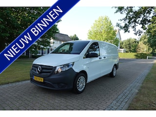 Mercedes-Benz Vito 114 CDI AUTOMAAT | Trekhaak | Dubbele schuifdeur | Stoelverwarming |