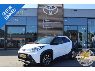 Toyota Aygo PULSE NL-AUTO 1E EIGENAAR CLIMA NAVI APPLE/ANDROID LM-VELGEN ALLSEASON PRIVACY-GLASS