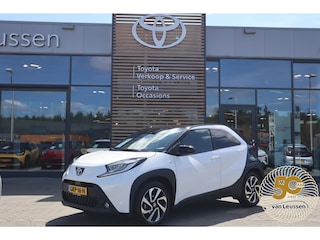 Toyota Aygo PULSE NL-AUTO 1E EIGENAAR CLIMA NAVI APPLE/ANDROID LM-VELGEN ALLSEASON PRIVACY-GLASS