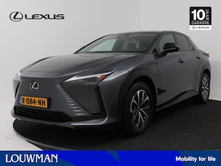 Lexus RZ 450e Executive Line 71 kWh | Panoramadak | Trekhaak | Apple CarPlay / Android Auto (Navigatie) |