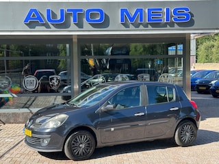 Renault Clio 1.6-16V Privilege Airco Trekhaak