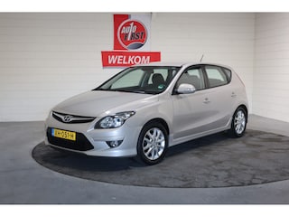 Hyundai i30 1.6i i-Catcher 5Drs AUTOMAAT, Pracht uitvoering, Fraaie verzorgde auto VOLLEDIG onderhouden !!