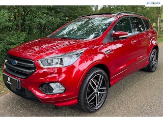 Ford Kuga 1.5 ST Line 2019 AUTOMAAT 174PK PANO CLIMA DAB CARPLAY TREKHAAK
