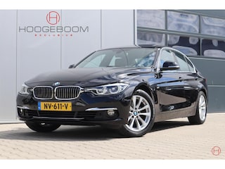 BMW 320i Luxury Line