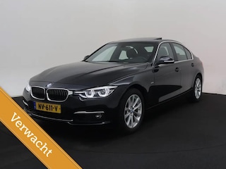 BMW 320i Luxury Line