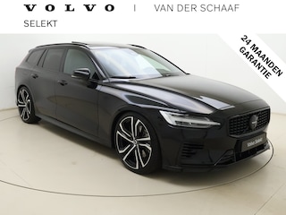 Volvo V60 T8 455pk AWD Ultra Dark Performance Edition / 20 Inch / Heico verlaagd / Stylingkit / Schuif-dak / H&K Audio / Getint glas.