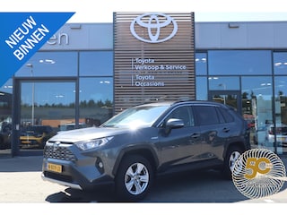 Toyota RAV4 2.5 HYBRID STYLE TREKHAAK VOL-LEDER LED STOEL/STUURVERWARMING EL-ACHTERKLEP KEYLESS APPLE-CARPLAY
