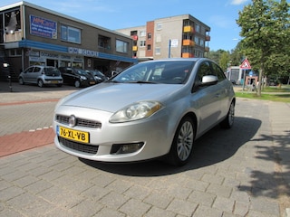 Fiat Bravo 1.4 16V 150 5DRS Clima/Cruise etc