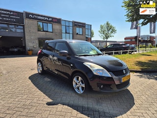 Suzuki Swift 1.2 Exclusive EASSS Cruise! Airco! Stoelverwarming! Keyless Go! Nap! 5 Deurs! NL Auto!